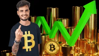 Bitcoin smeruje na historické maximum