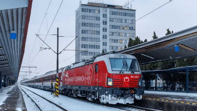 Cestujete na sviatky vlakom