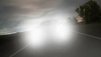 Diaľkové svetlá majú viacero významov