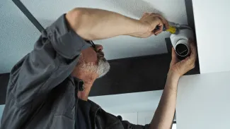 Kamery už sú na školách