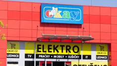Okay elektro zatvorilo polovicu predajní