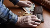 Platy Slovákov sú 6. najnižšie v EÚ