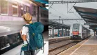 Policajti budú cestovať vlakmi takmer zadarmo