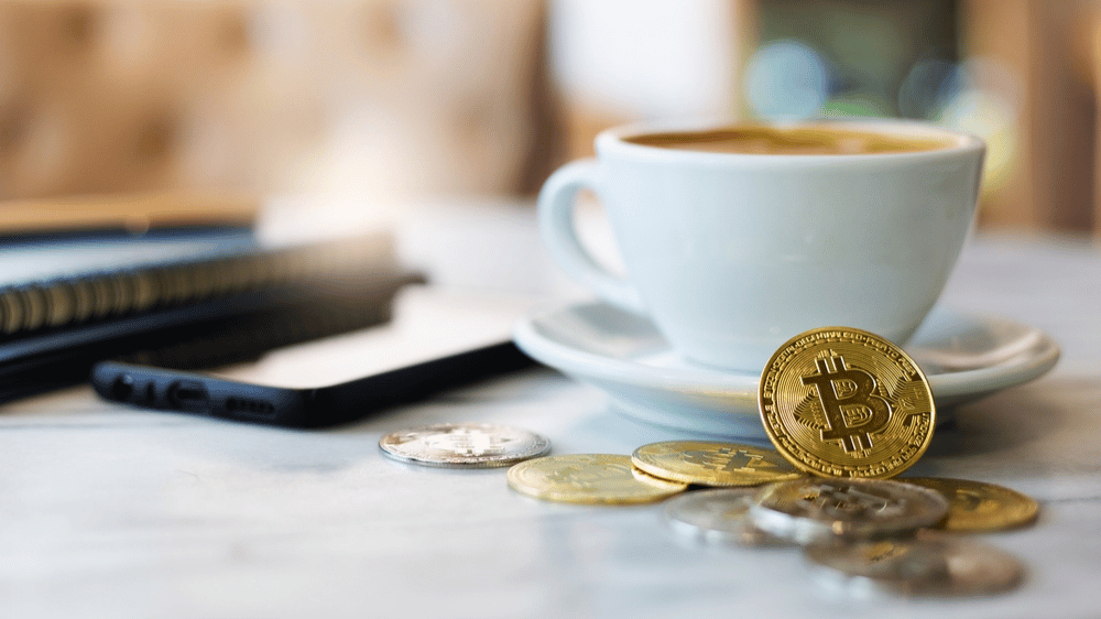 Vymeňte šálku kávy za Bitcoin