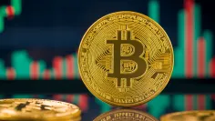 Bitcoin a meme coiny stúpajú