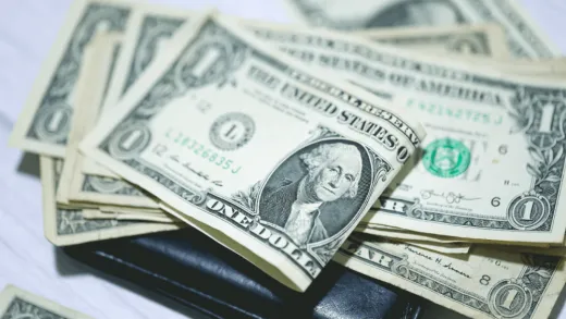 Hodnota dolára rastie