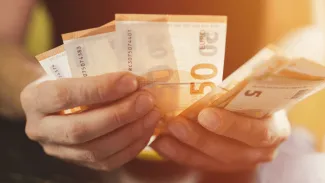 Príspevky na opatrovanie budú spravodlivejšie