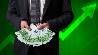 Z 1 000 eur pravidelný príjem