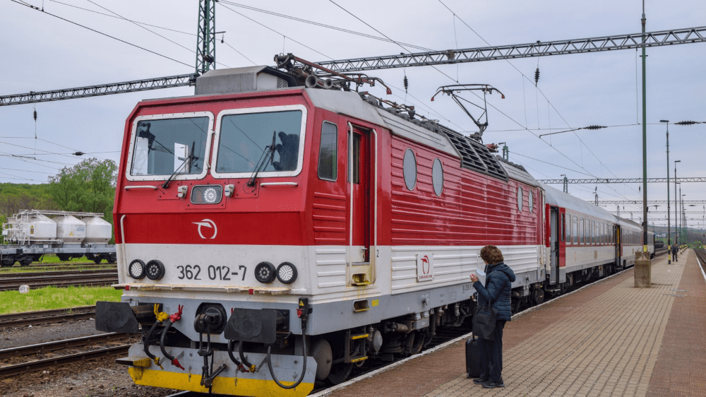 ŽSR plánuje investovať stovky miliónov eur