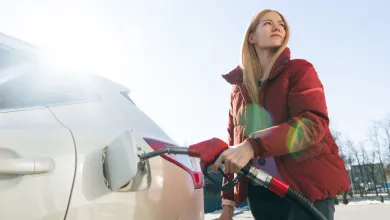 Slovenskí motoristi budú tankovať lacnejšie