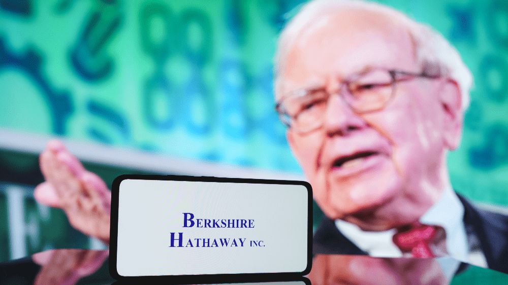 Warren Buffett disponuje rekordnou hotovosťou