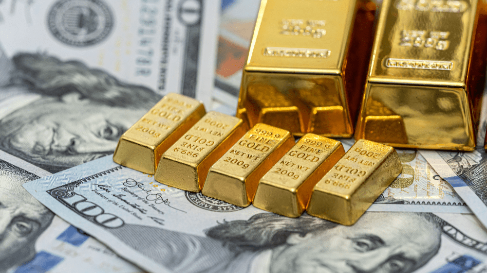 Zlato prekonáva rekordy