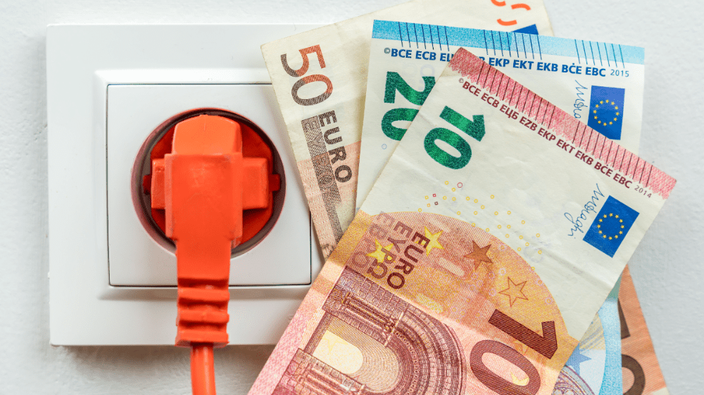 Elektrina niektorým Slovákom zdražie napriek rovnakej spotrebe