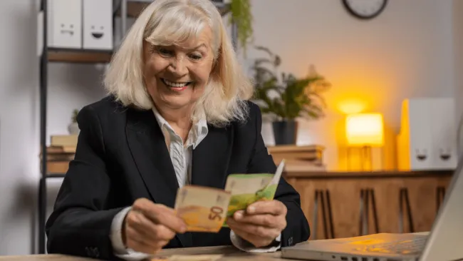 Pravidelné sporenie a investovanie je kľúčom k úspechu