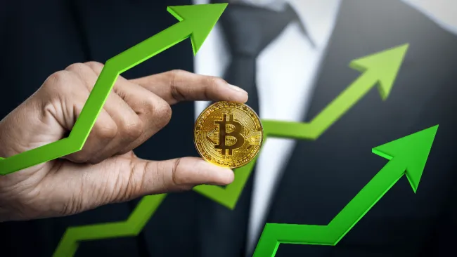 Známi ľudia predpovedajú cenu Bitcoinu