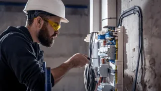 Falošní elektrikári vyčíňajú na Slovensku