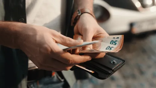 Finančná časovaná bomba