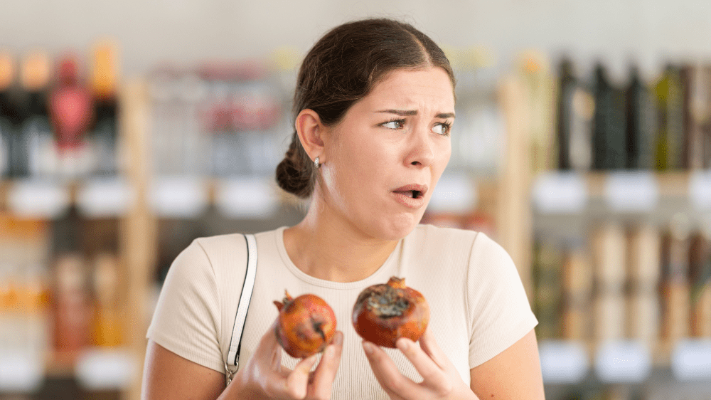 Inšpektori odhalili množstvo nedostatkov pri predaji potravín