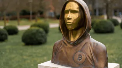 Satoshi Nakamoto oslavuje 50 rokov