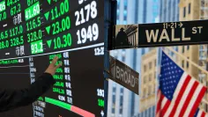 Akcie vymazali všetky straty