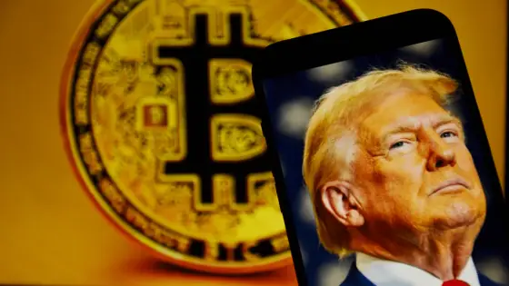 Bitcoin sa stáva nástrojom na politické hry