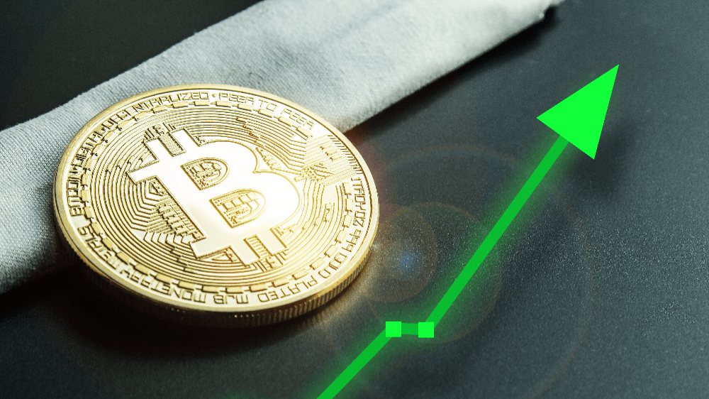 Bitcoin útočí na nový vrchol