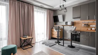 Mladí Slováci sa vzdávajú priestoru