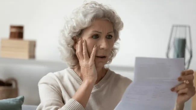 Sociálna poisťovňa môže bez varovania zastaviť vyplácanie dôchodku