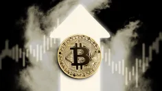 Bitcoin signalizuje rast na 130 000 dolárov