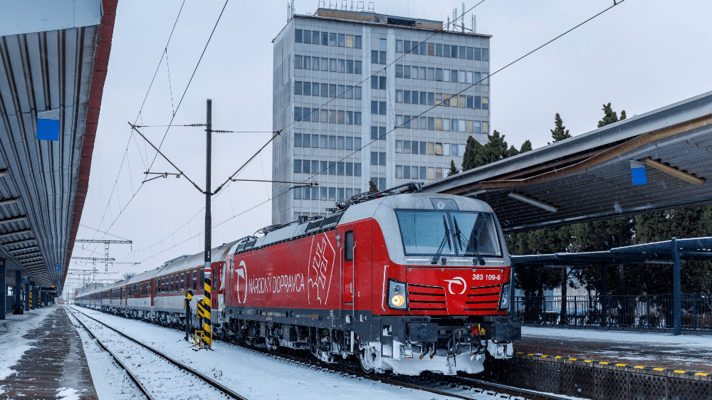 ZSSK odkladá kľúčovú zmenu