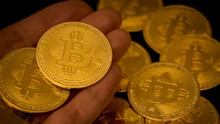 Bitcoin za 1 milión dolárov