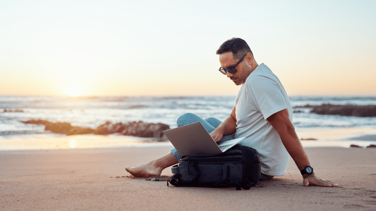 Ako žiť slobodne ako digitálny nomád