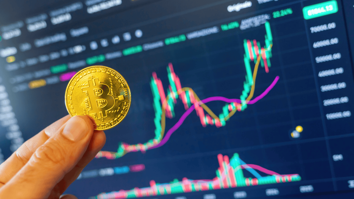 Bitcoin sa obchoduje na maxime