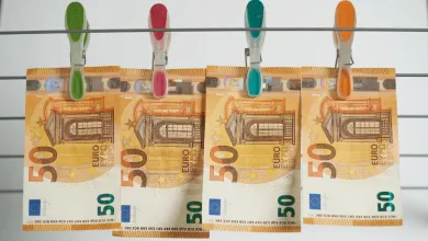 Peniaze sa perú hlavne cez fiat meny