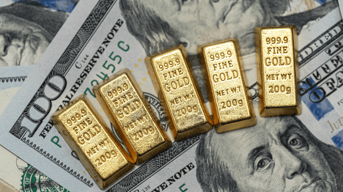 Zlato láme historické rekordy