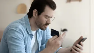 VÚB banka mení mobilnú aplikáciu