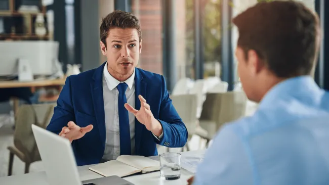 Ako ochrániť financie pred zlým finančným poradcom