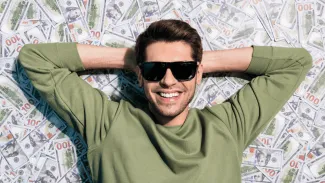 Kryptomeny ako pasívny príjem. Zdroj: shutterstock.com/Roman Samborskyi