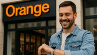 Orange spustil eWatch