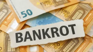 Slovensko ráta škody po bankrotoch