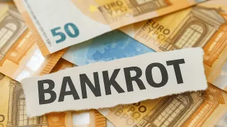 Slovensko ráta škody po bankrotoch