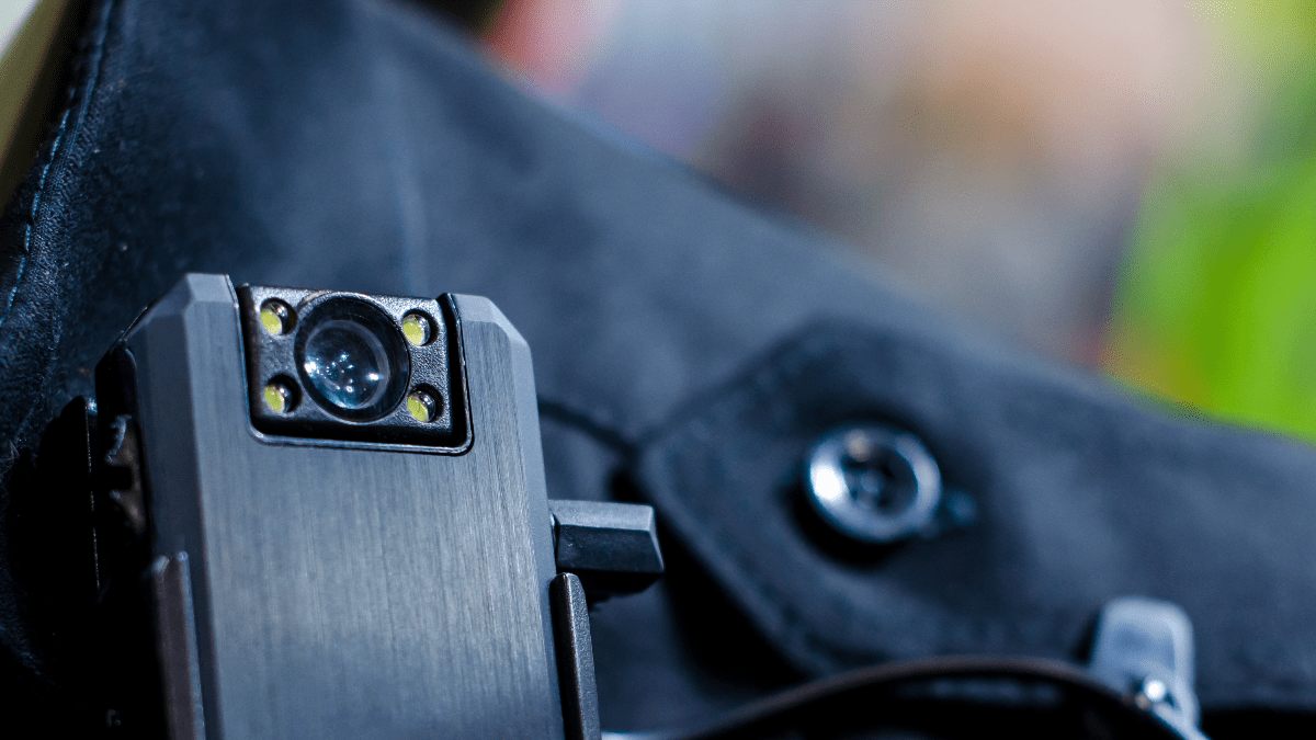 Štát masívne rozšíri telové kamery