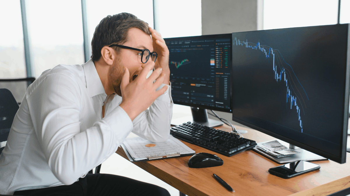 Bitcoin môže padnúť na 50 000 dolárov