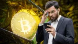 Bitcoin signalizuje spomalenie predajného tlaku
