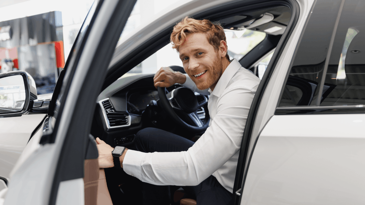 Kúpa auta verzus akcie