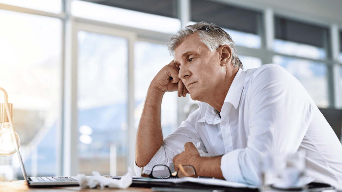 Zamestnanci sa potichu lámu