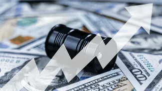 Ropa rekordne stúpa