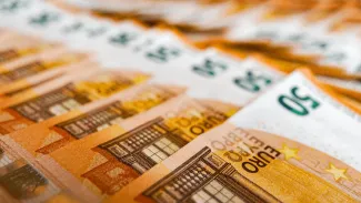 Slovensko znížilo deficit