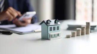 Daň z nehnuteľností môže znížiť ceny bytov