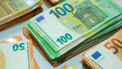 Fyzick&eacute; peniaze nemožno nahradiť